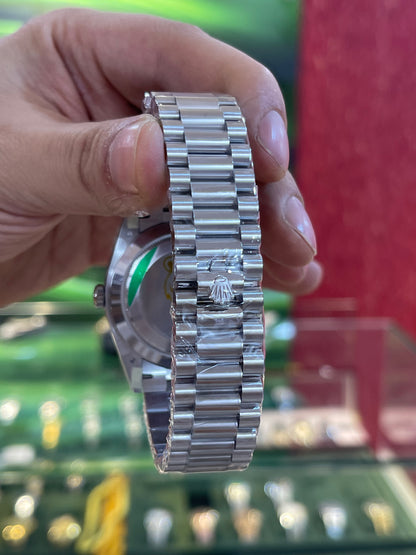 رولكس داي ديت مينا ازرق كلين طبق الاصل قطعه واحده شباب الترا فينيش