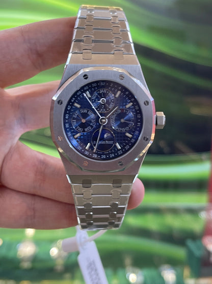 AP RPYAL OAK كلين طبق الاصل بكامل التعقيده قطعه واحده