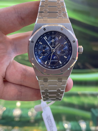 AP RPYAL OAK كلين طبق الاصل بكامل التعقيده قطعه واحده