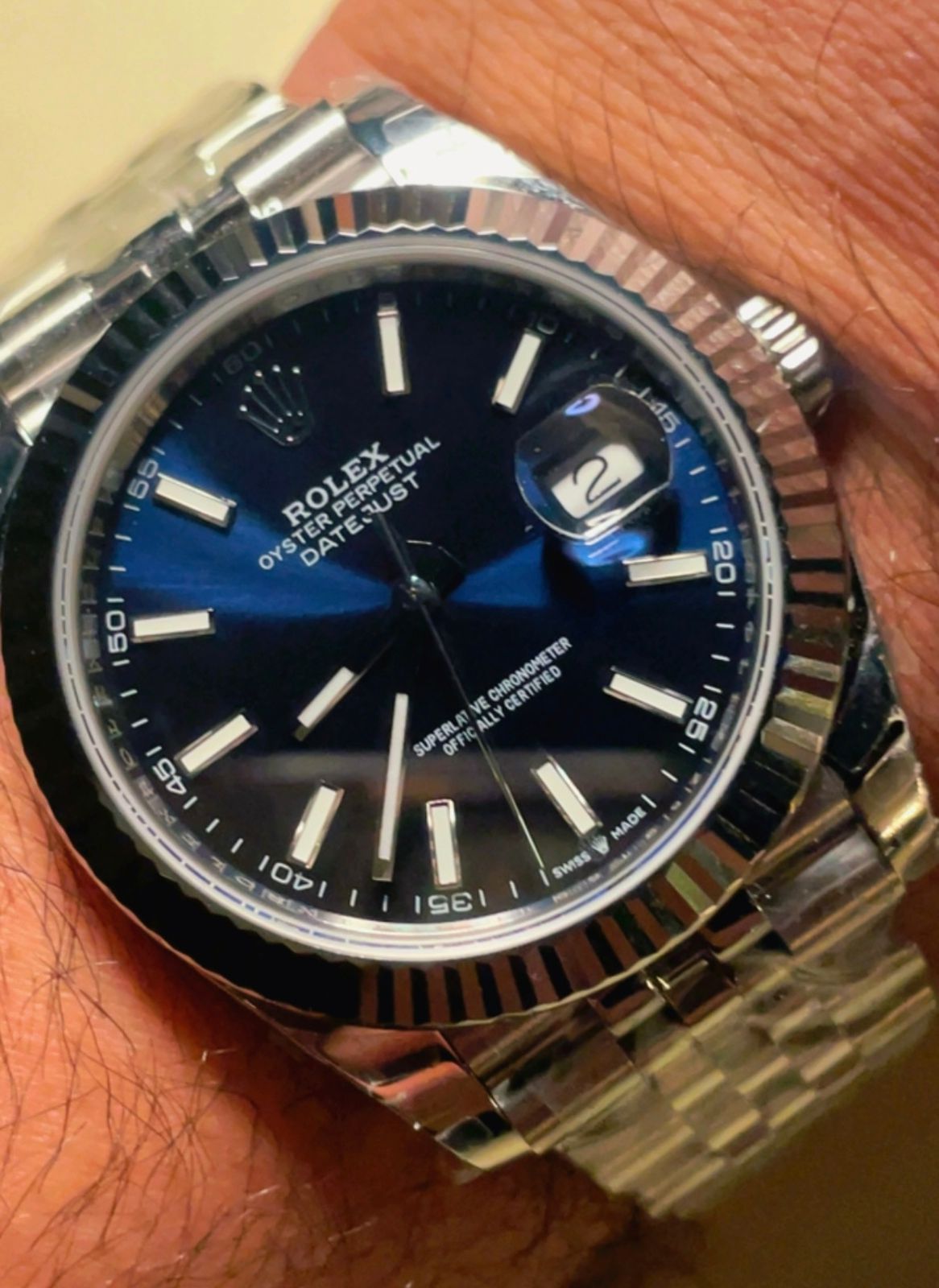 رولكس دايت جست كلين جوبلي ستراب- الساعة الان في عمان - السعر بالاردني ٦٠٠ دينار