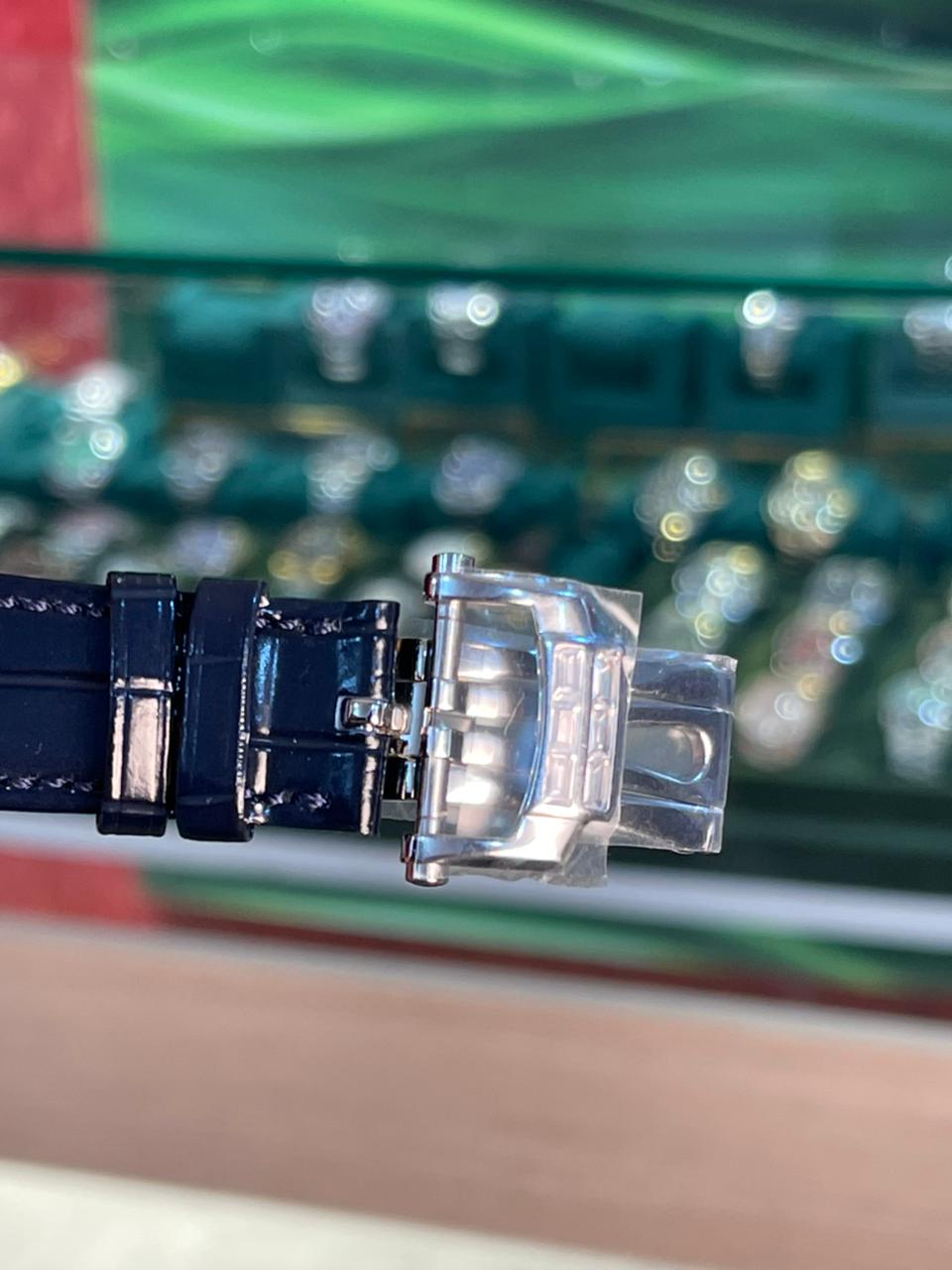 باتيك فيليب 5712 كلين طبق الأصل لا تميز عن الأصلية- ستراب نيلي