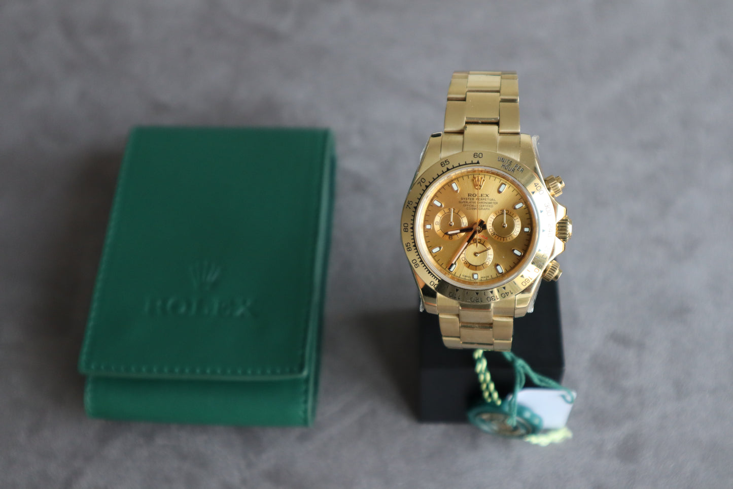رولكس دايتونا فل جولد  - الأعلى طلباً جودة الساعة مطابقه تماما - كلين-