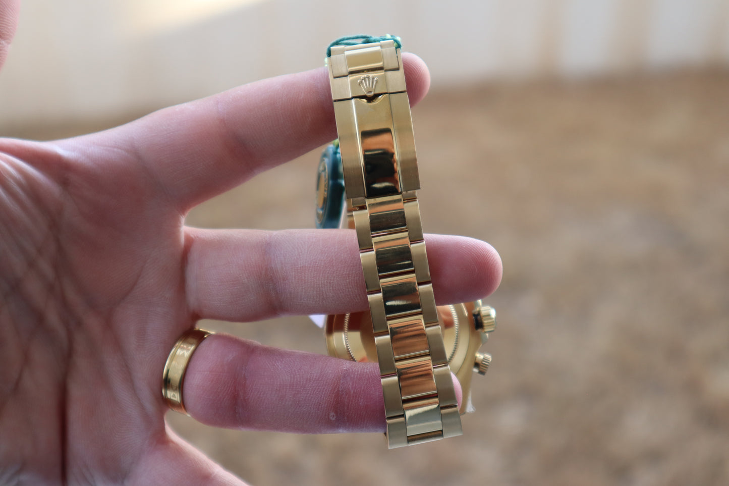 رولكس دايتونا فل جولد  - الأعلى طلباً جودة الساعة مطابقه تماما - كلين-