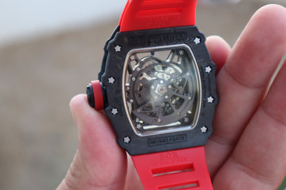 RM 35-02 RAFA - ريتشارد ميل اصدار ليميتد رافايل مادال ستراب احمر (السعر بالاردني 550 دينار واصلة لعمان)