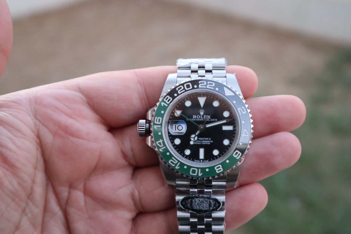 رولكس جي ام تي سبرايت - اصدار كراون على اليسار - كلين طبق الأصل