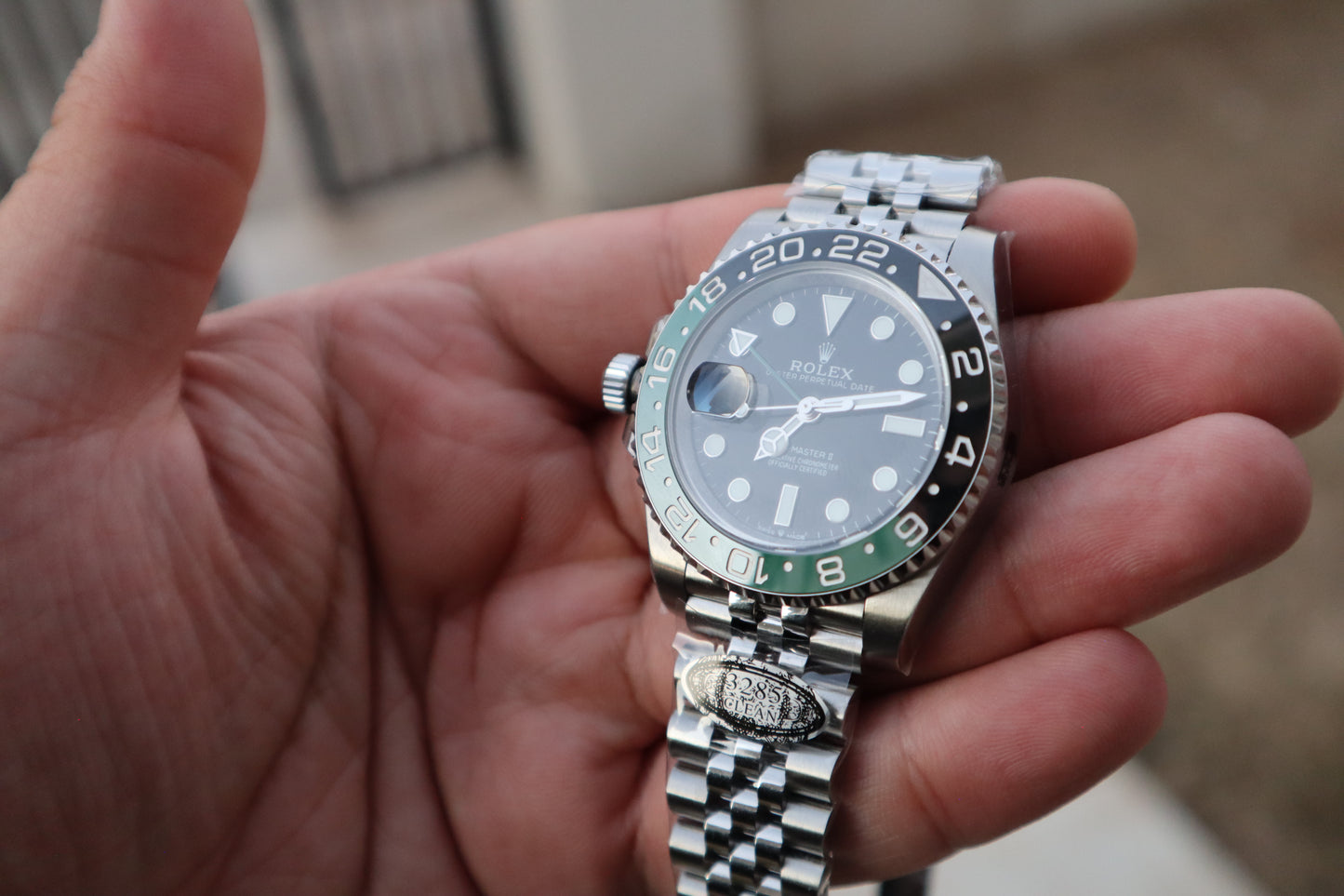 رولكس جي ام تي سبرايت - اصدار كراون على اليسار - كلين طبق الأصل