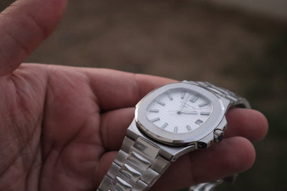 باتيك فيليب نوتلس ٥٧١١ مينا ابيض - كلين اعلى جودة