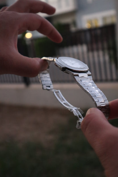 باتيك فيليب نوتلس ٥٧١١ مينا ابيض - كلين اعلى جودة