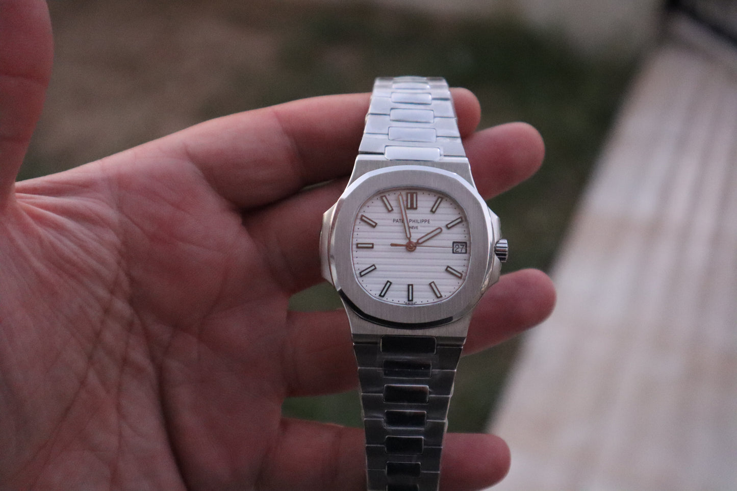 باتيك فيليب نوتلس ٥٧١١ مينا ابيض - كلين اعلى جودة