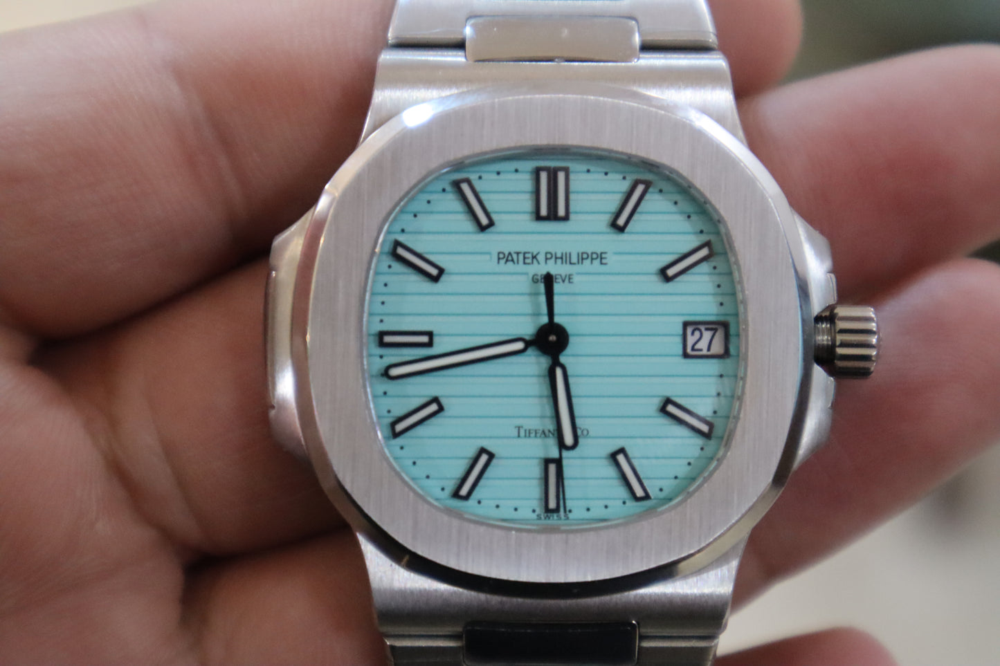 PATEK PHILIPPE 5711 - باتيك فيليب باتيك تيفاني اعلى كواليتي طبق الأصل  (السعر بالاردني 600دينار واصلة لعمان)
