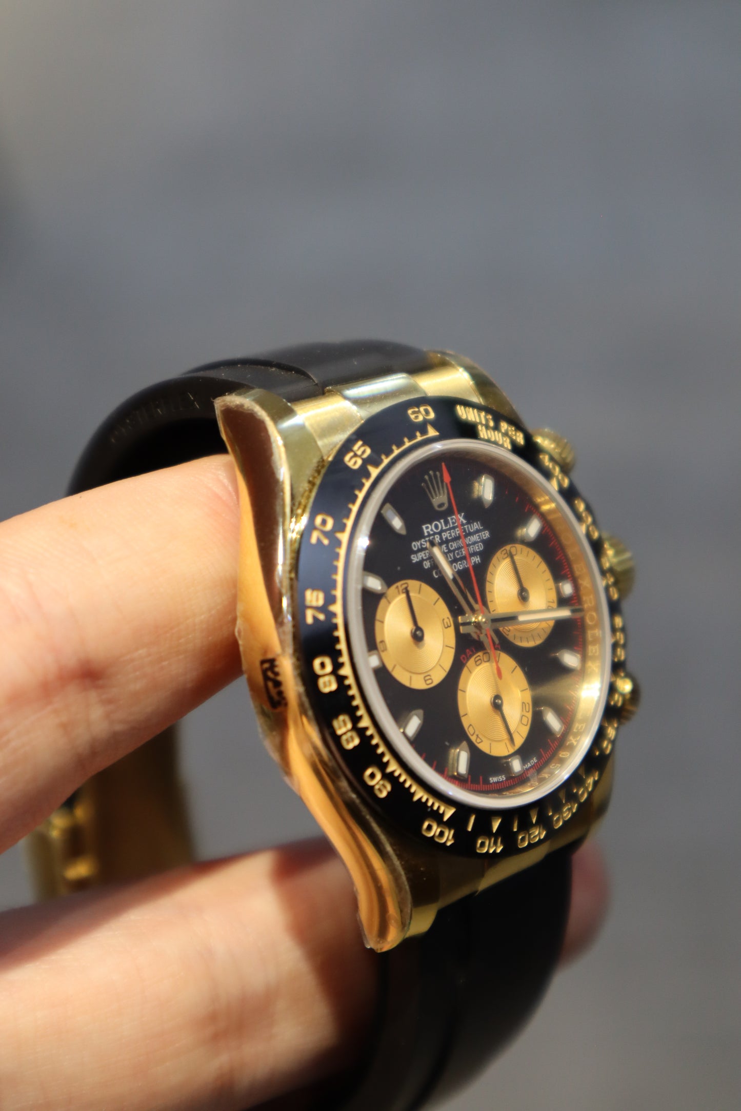 رولكس دايتونا كوزموجراف ماكينة سويسري