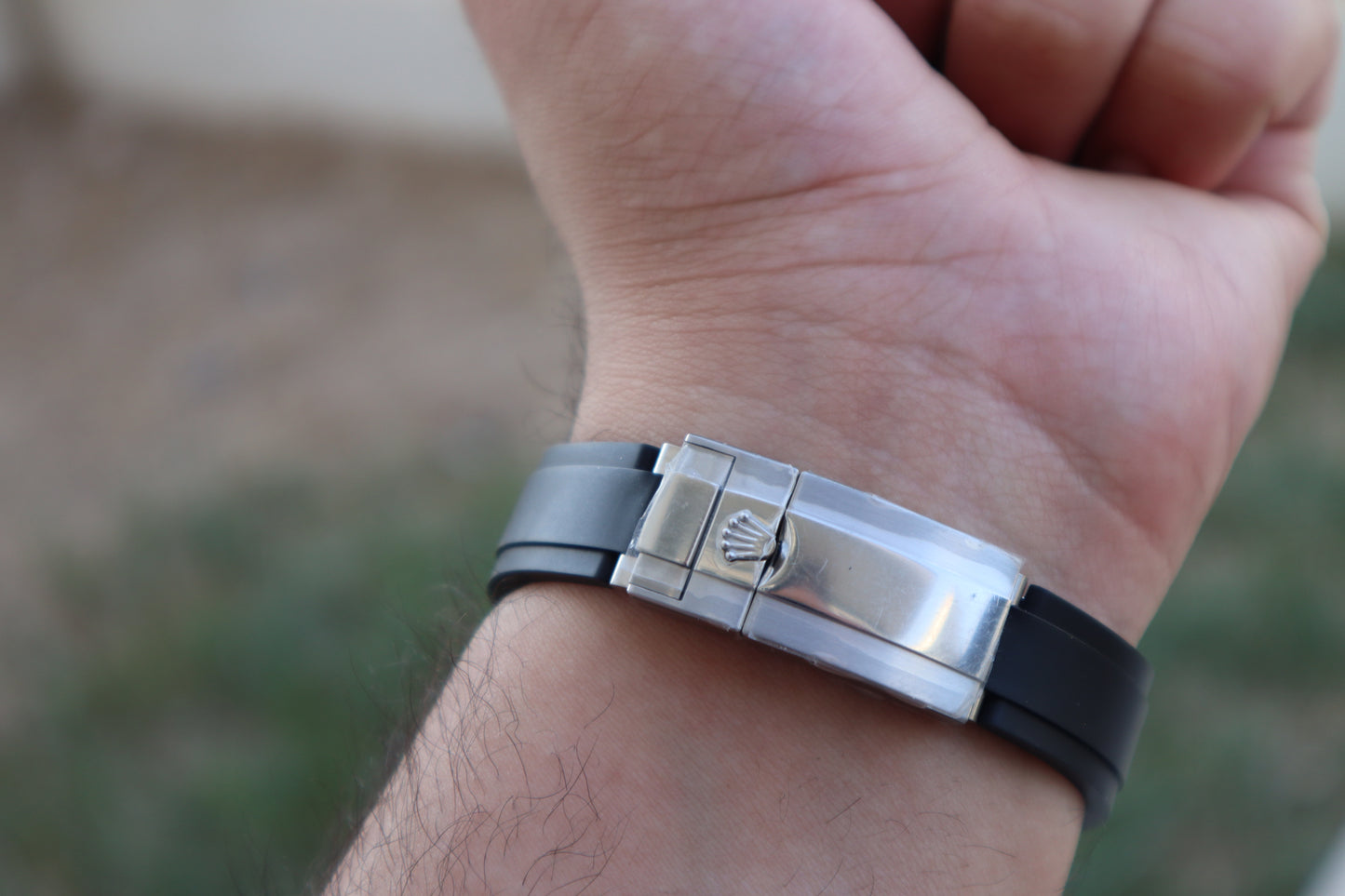 Rolex Daytona Cosmograph- الساعة طبق الأصلية و نفس الماكينة بتعقيداتها