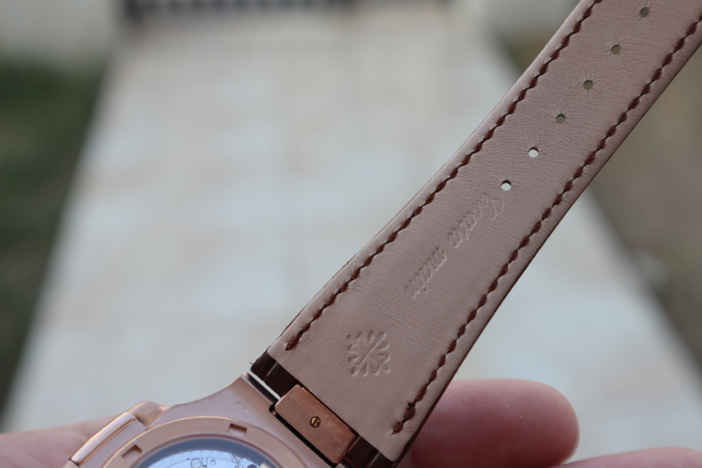 باتيك فيليب نوتلس ليثر ستراب بني- الترا ماتش طبق الأصل (حبة واحدة بالعراق)