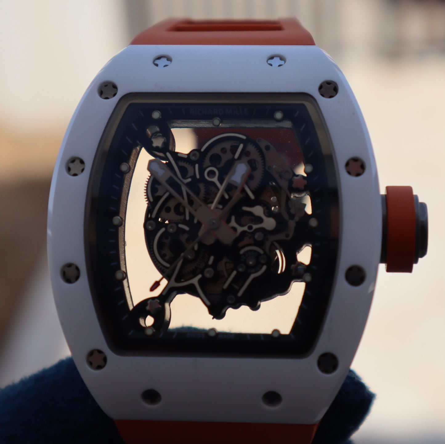 ريتشارد ميل بوبا واتسون أورانج - كلين طبق الأصل ماكينة سويسري