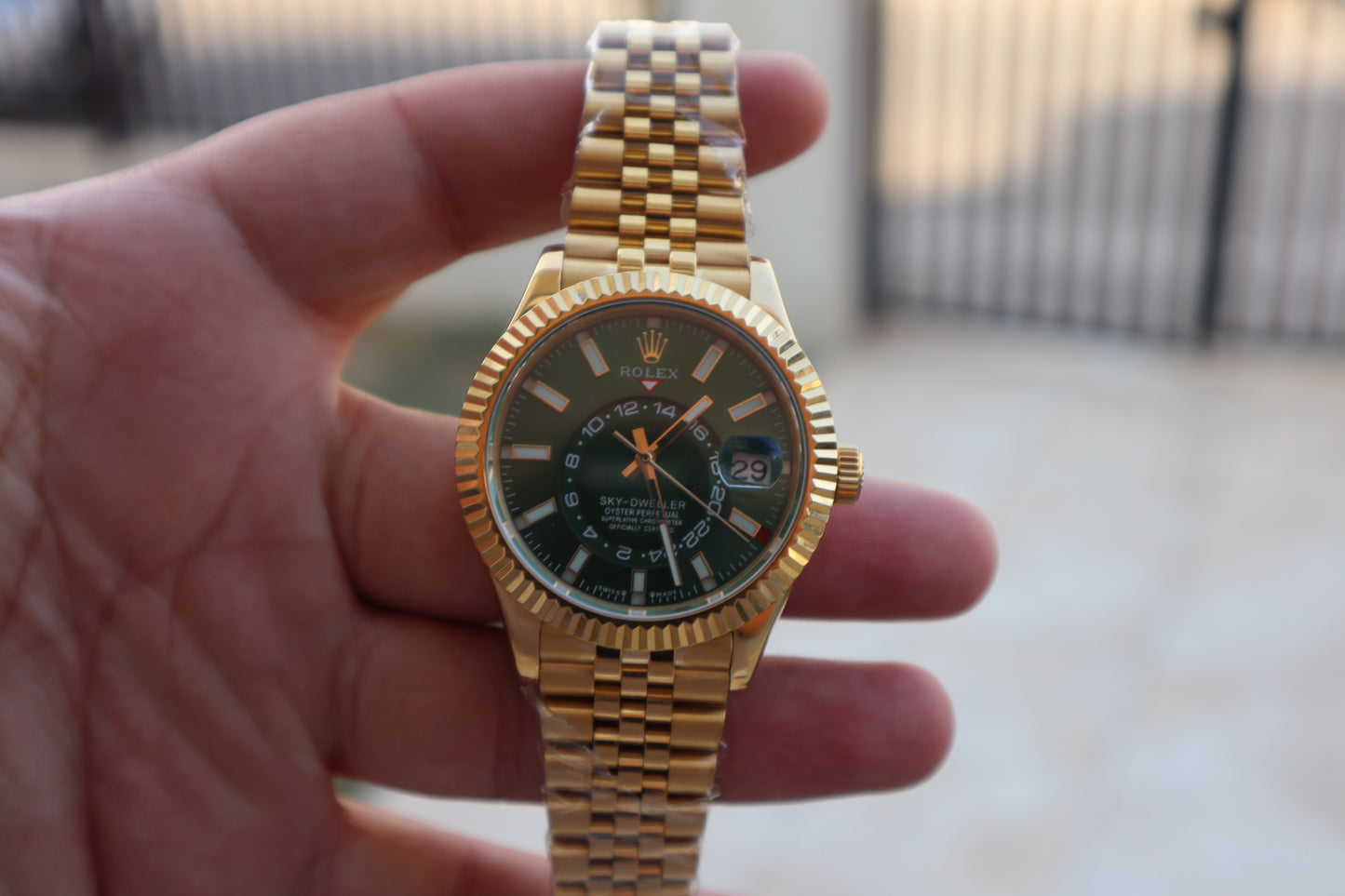 رولكس سكاي دويلر جوبلي فول جولد مينا اخضر - كلين اعلى كوالتي