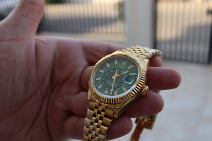 رولكس سكاي دويلر جوبلي فول جولد مينا اخضر - كلين اعلى كوالتي