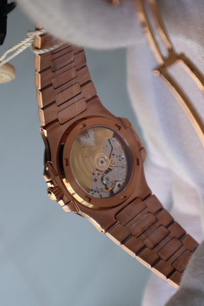 PATEK Philippe  Nautilus Rose Gold Clean - نوتيلس فول روزجولد كلين حبة واحدة
