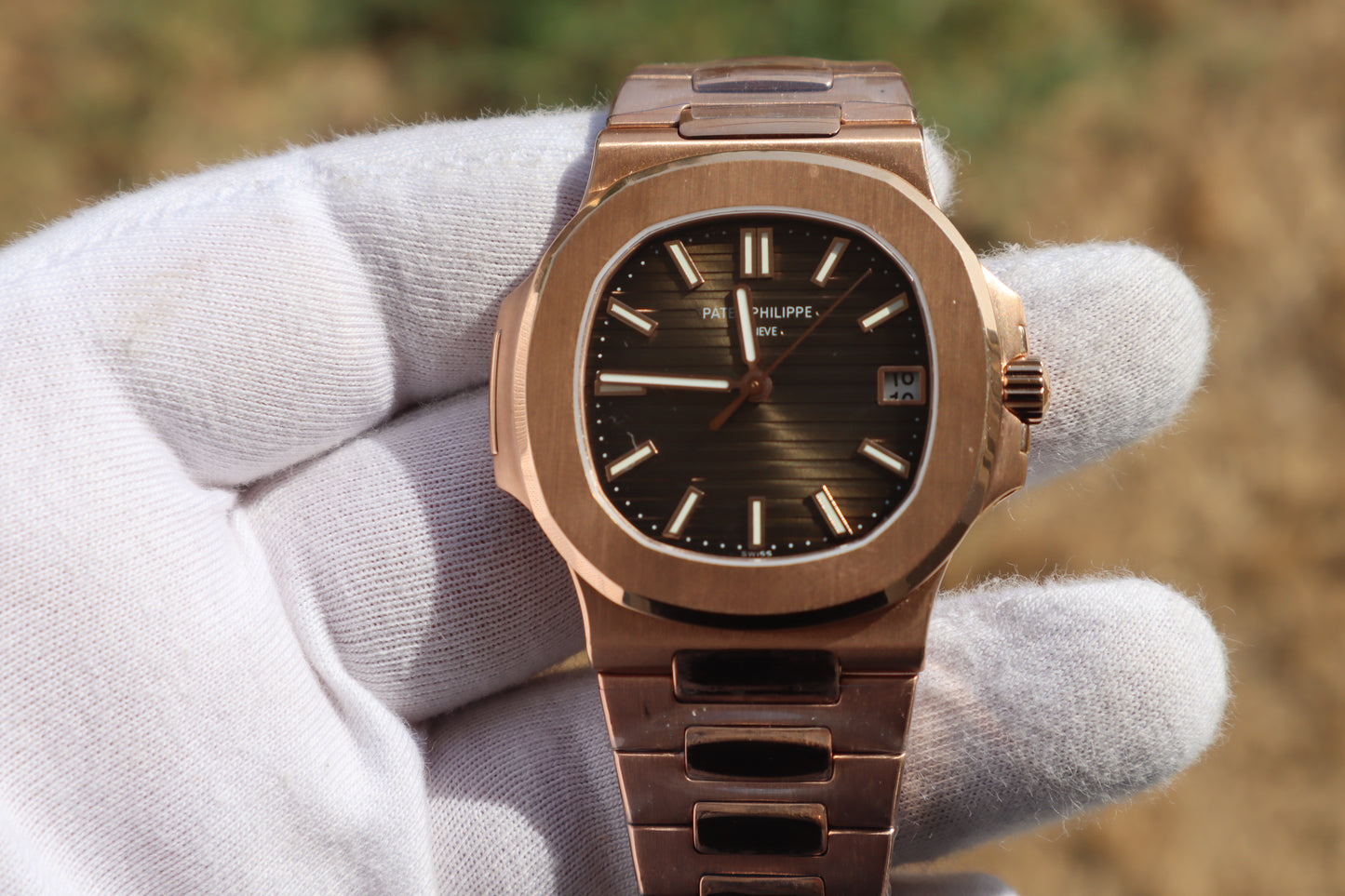 PATEK Philippe  Nautilus Rose Gold Clean - نوتيلس فول روزجولد كلين حبة واحدة