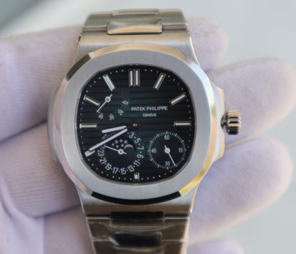 PATEK Philippe  Nautilus 5712 -  مستعملة لمدة اسبوع) - نوتيلس ستانلس كلين حبة واحدة)