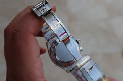 رولكس دايتونا كوزموغراف طبق الاصل حبه واحده فقط ، كلين