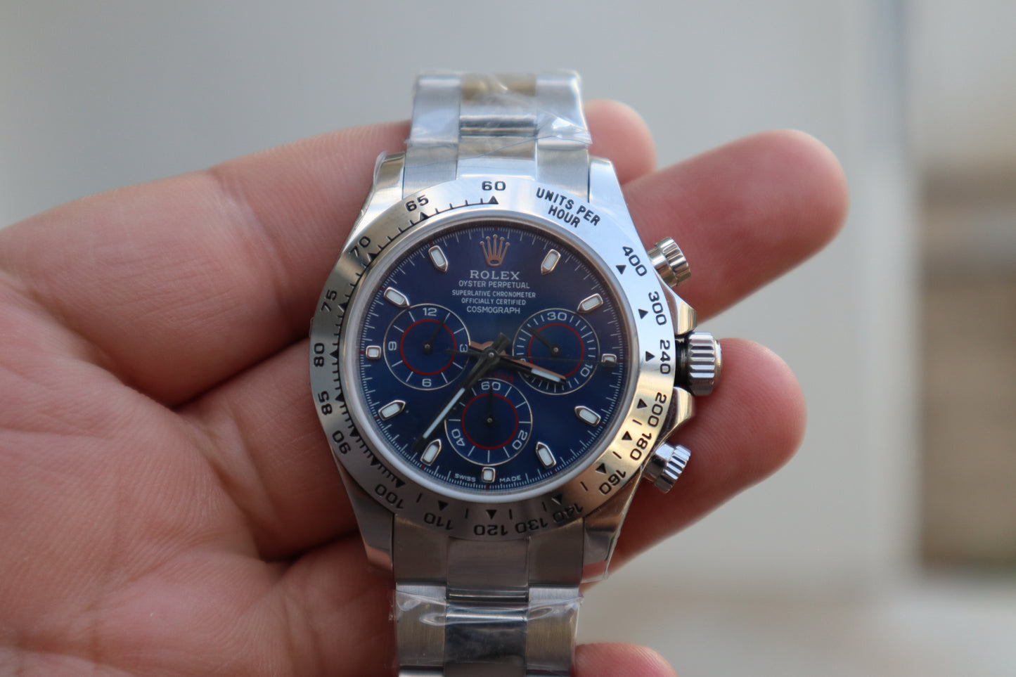 رولكس دايتونا كوزموغراف طبق الاصل حبه واحده فقط ، كلين