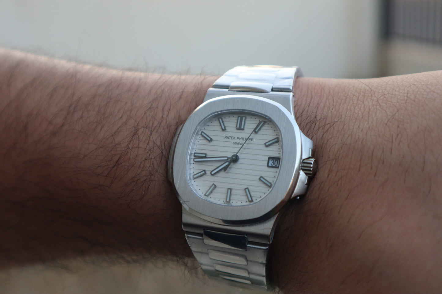 باتيك فيليب نوتلس ٥٧١١ مينا ابيض - كلين اعلى جودة