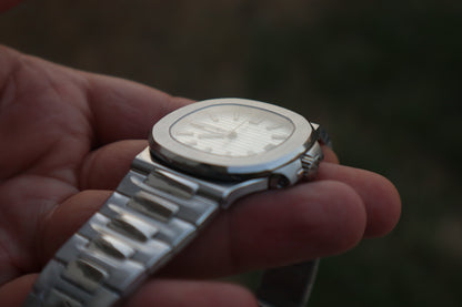 باتيك فيليب نوتلس ٥٧١١ مينا ابيض - كلين اعلى جودة