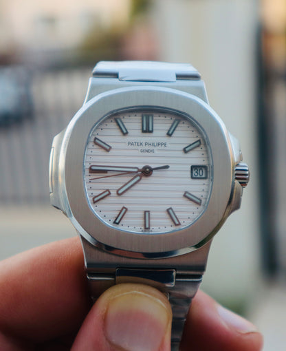 باتيك فيليب نوتلس مينا ابيض - الترا ماتش طبق الأصل