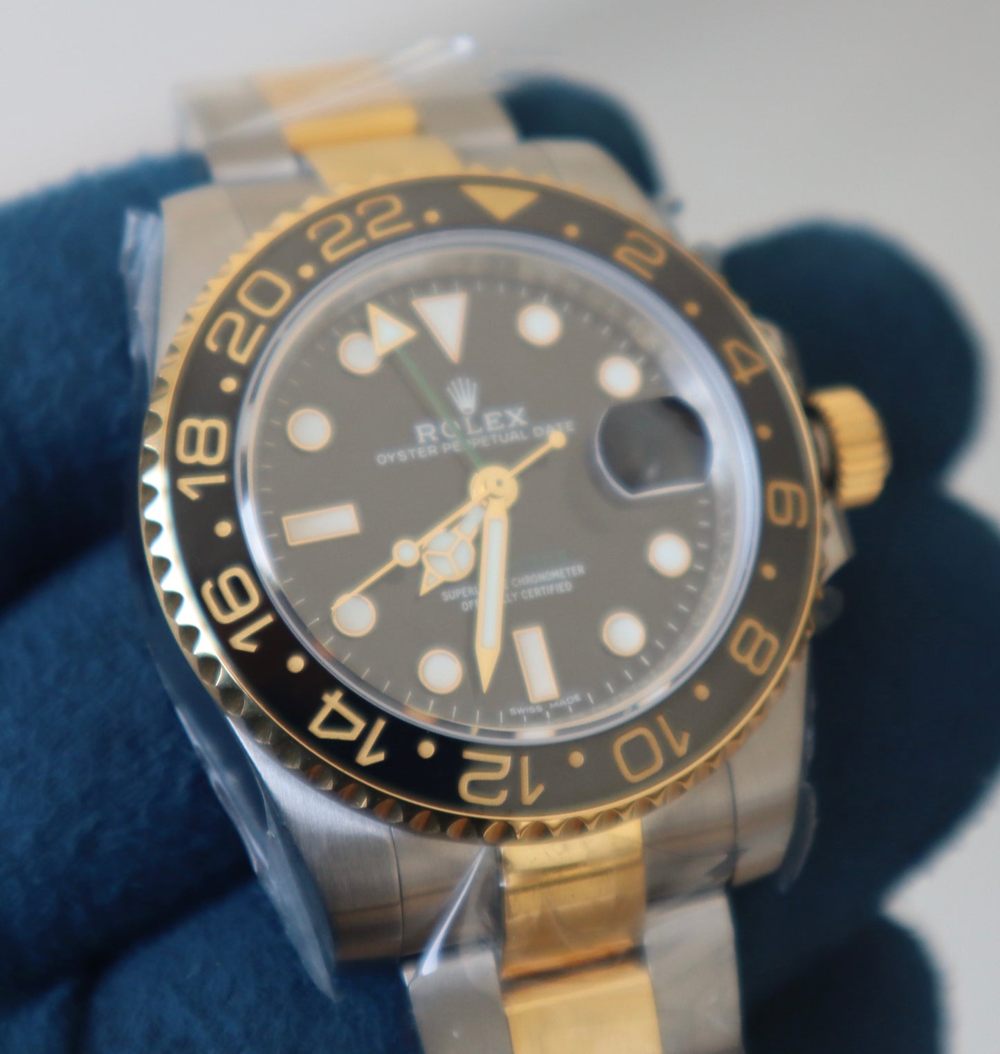 Rolex GMT Master- رولكس جي ام تي ماستر تو تون كلين طبق الأصل ماكينة سويسري