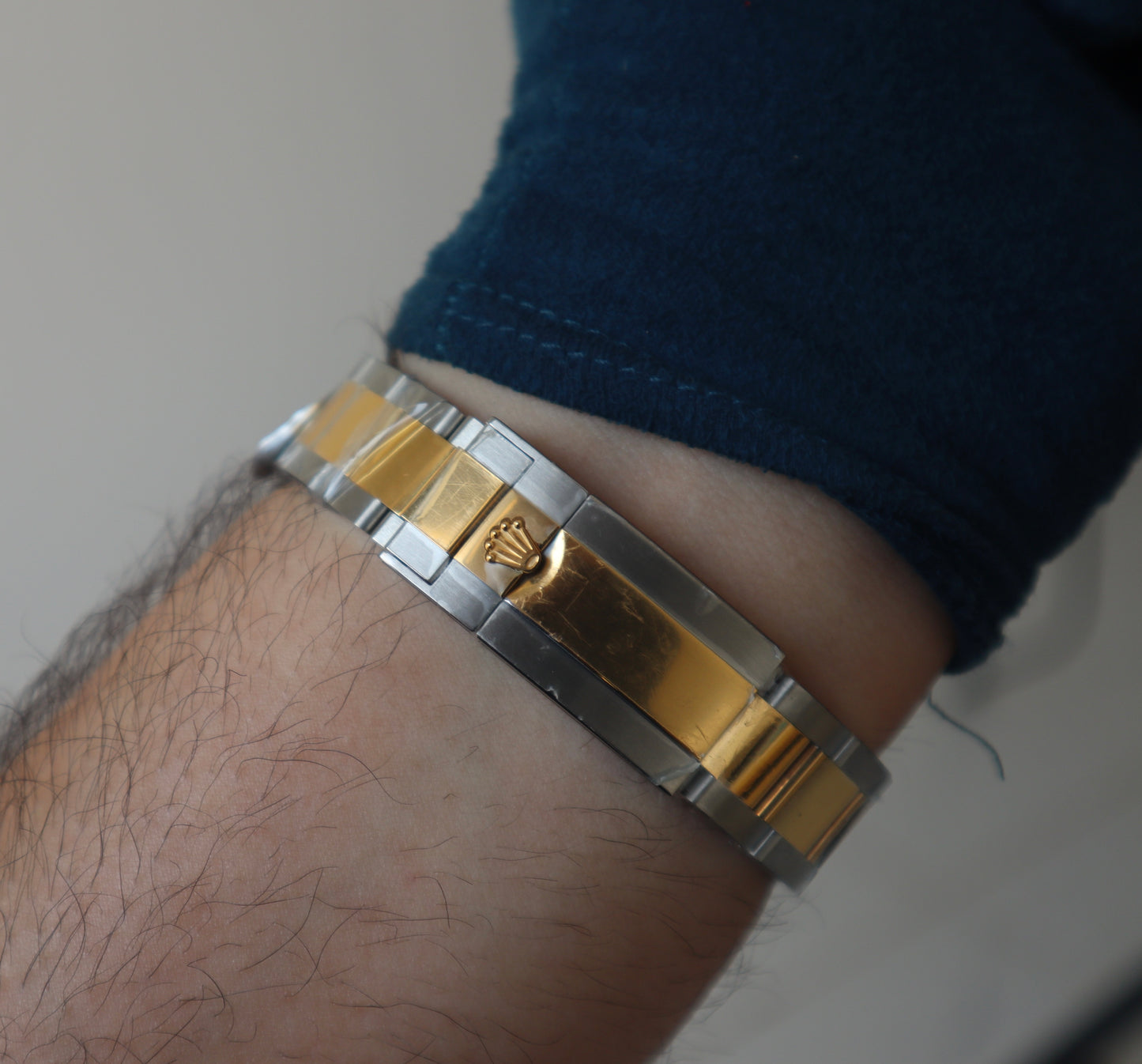 Rolex GMT Master- رولكس جي ام تي ماستر تو تون كلين طبق الأصل ماكينة سويسري