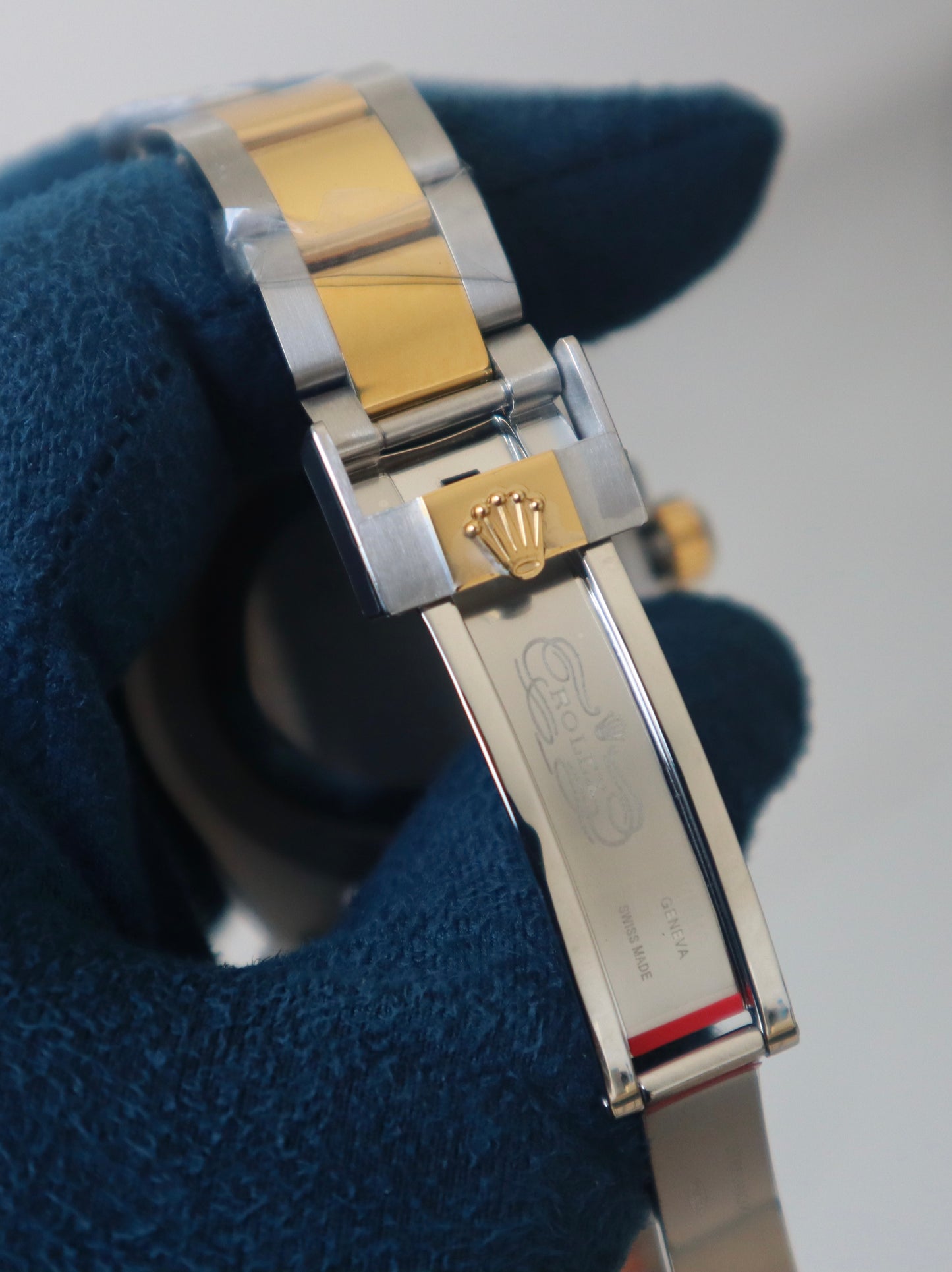 Rolex GMT Master- رولكس جي ام تي ماستر تو تون كلين طبق الأصل ماكينة سويسري