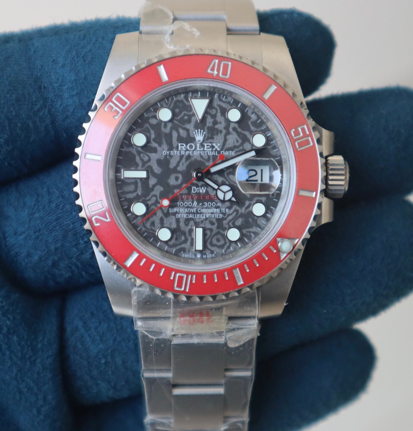 رولكس سابمارينر كلين + جهاز ويندر ء+ حافظة السفر  - اصدار خاص ماكينة سويسري