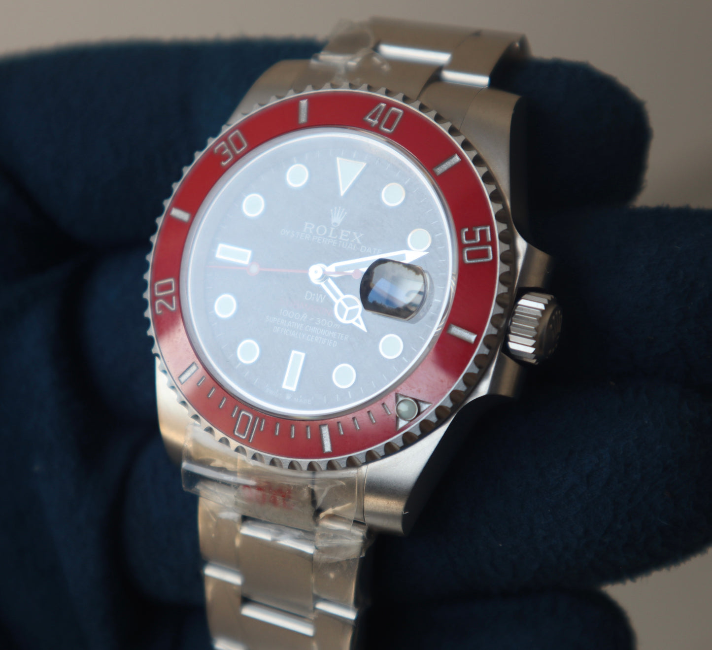 رولكس سابمارينر كلين + جهاز ويندر ء+ حافظة السفر  - اصدار خاص ماكينة سويسري