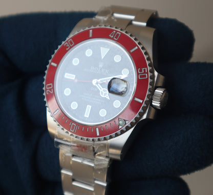 رولكس سابمارينر كلين + جهاز ويندر ء+ حافظة السفر  - اصدار خاص ماكينة سويسري