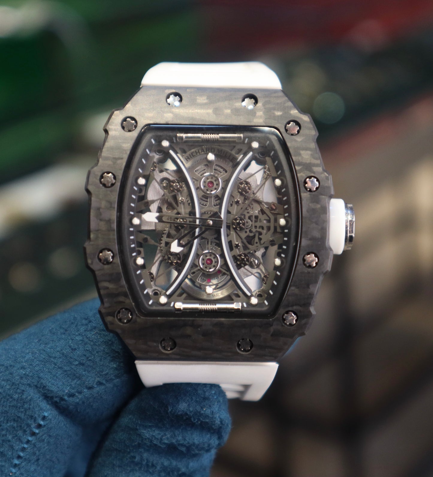 ريتشارد ميل كاربون طبق الاصل وارد تركيا - باله سعرها في تركيا ٣ الاف دولار - سعر الساعة مليون و مئة الف