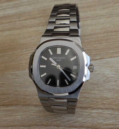 باتيك فيليب نوتلس مينا اسود - كلين طبق الأصل