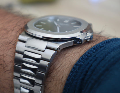 باتيك فيليب نوتلس مينا اسود - كلين طبق الأصل