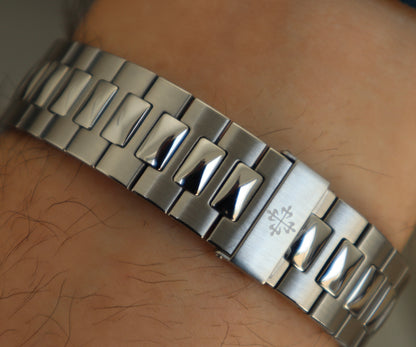 باتيك فيليب نوتلس مينا اسود - كلين طبق الأصل