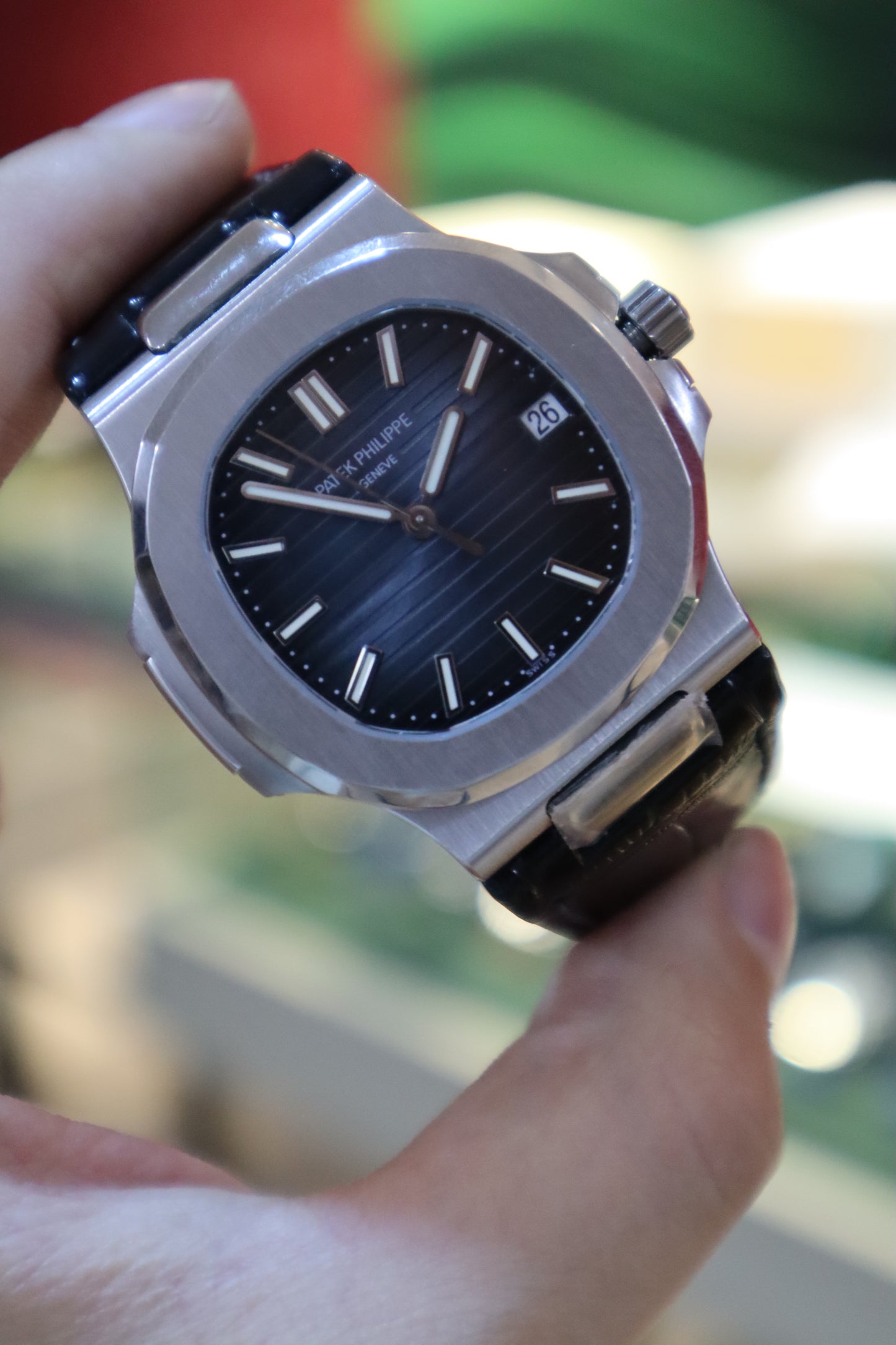 PATEK Philippe 5712 - الساعة كلين طبق الأصل