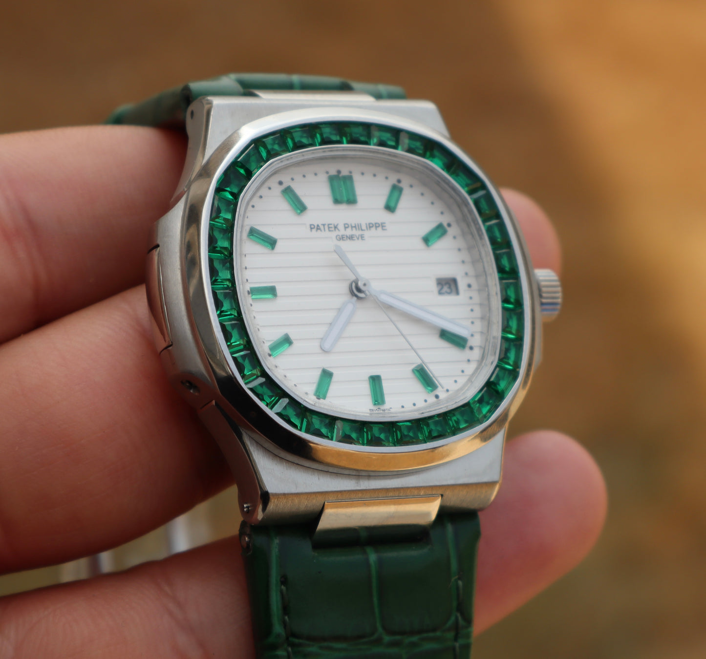 PATEK PHILIPPE RUBY - باتيك فيليب جرين روبي حبة وحدة فقط