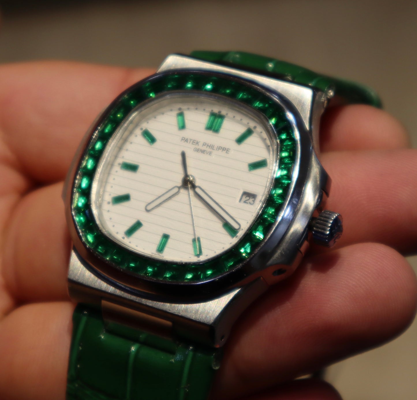 PATEK PHILIPPE RUBY - باتيك فيليب جرين روبي حبة وحدة فقط