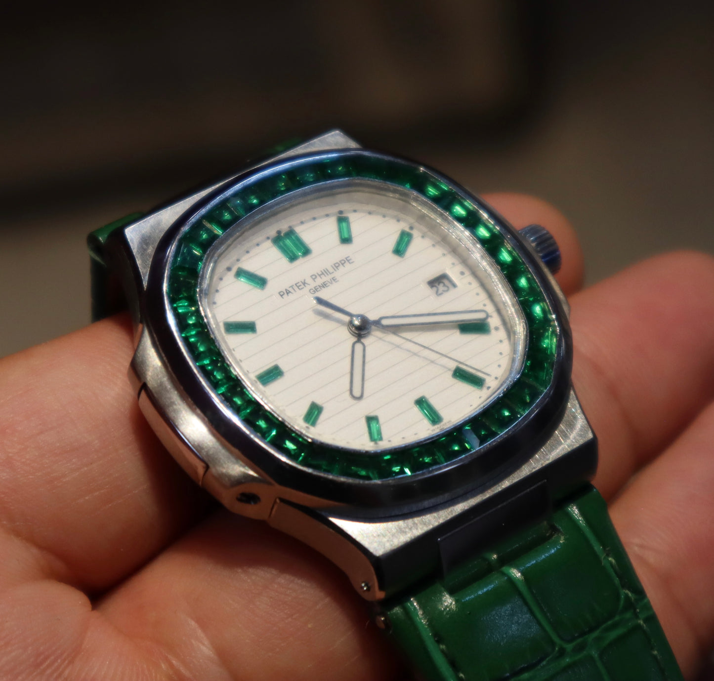 PATEK PHILIPPE RUBY - باتيك فيليب جرين روبي حبة وحدة فقط