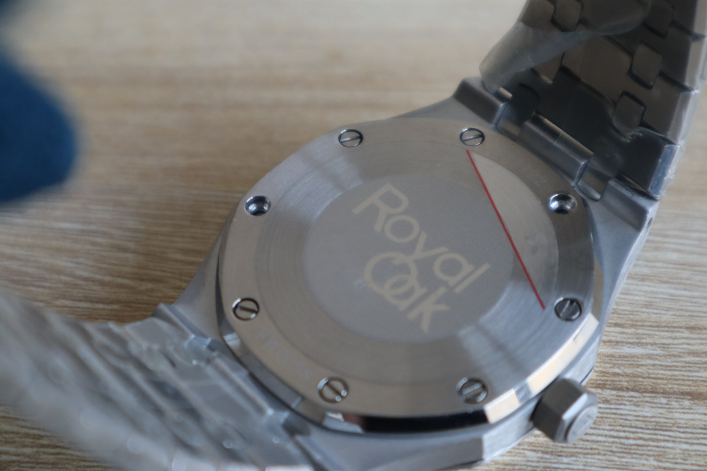 اي بي رويال ارك جراند ماستر- باله سعرها في تركيا 800  دولار - سعر الساعة م