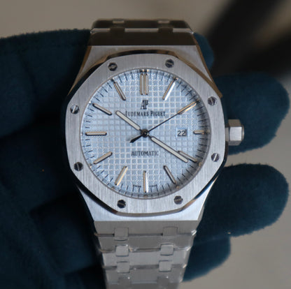 اي بي رويال ارك جراند ماستر- باله سعرها في تركيا 800  دولار - سعر الساعة م