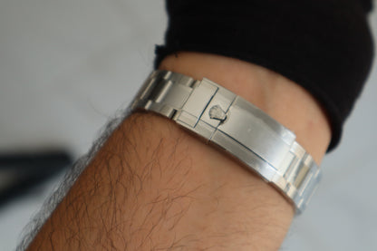 رولكس ياخت ماستر ون بلو دايال - كلين طبق الأصل ماكينة سويسري (السعر بالدينار الأردني 550)