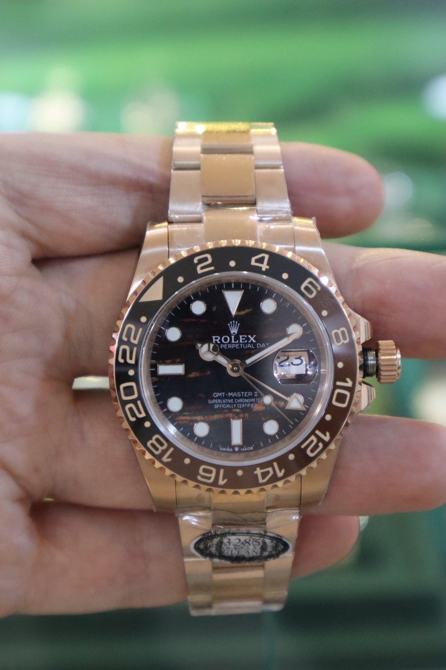 rolex gmt root bear رووت بير ٢٠٢٥ طبق الاصل  متوفر قطعتين