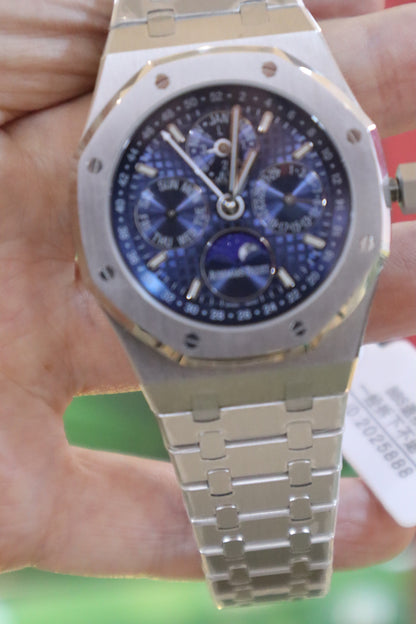 AP RPYAL OAK كلين طبق الاصل بكامل التعقيده قطعه واحده