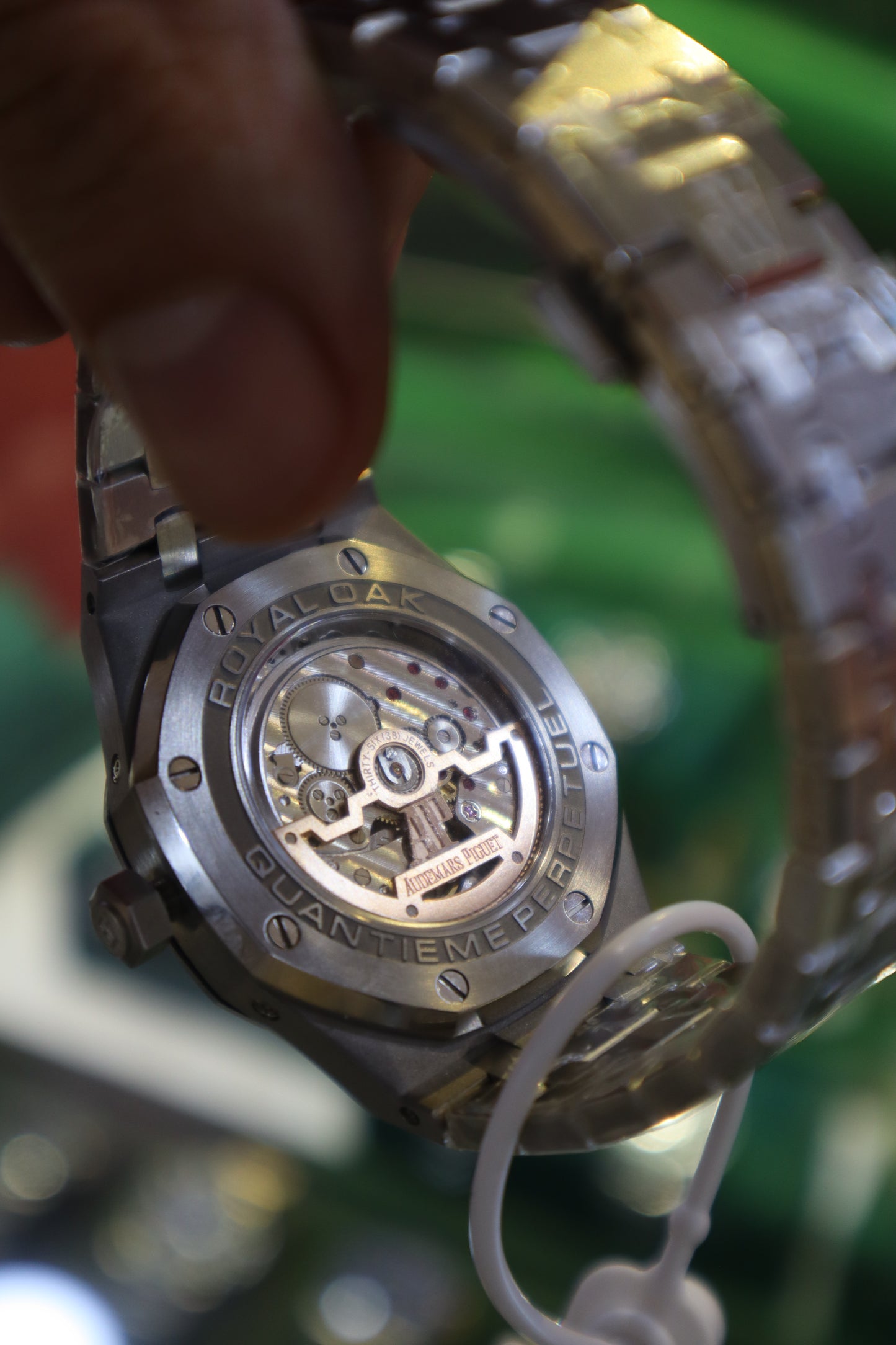 AP RPYAL OAK كلين طبق الاصل بكامل التعقيده قطعه واحده