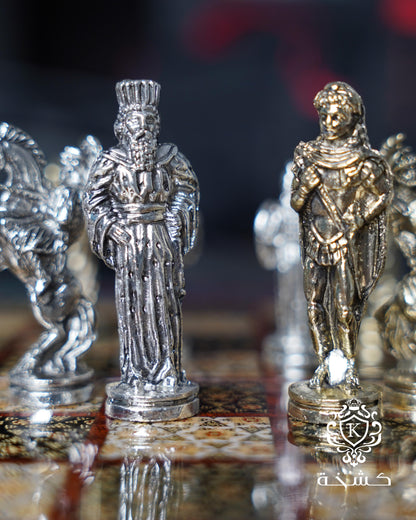 طاولي + شطرنج  زخرفة سوداء راقية صناعة يدوية - جنطة جلد فاخرة السعر بدون احجار شطرنج ٥٥٠ الف ومع احجار شطرنج ٦٥٠ الف