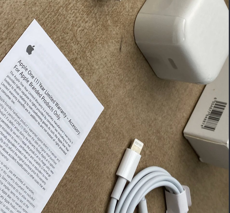 عرض الايفون- شاحن ماستراصلي عدد ٢